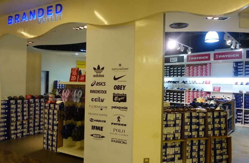 branded outlet in singapore