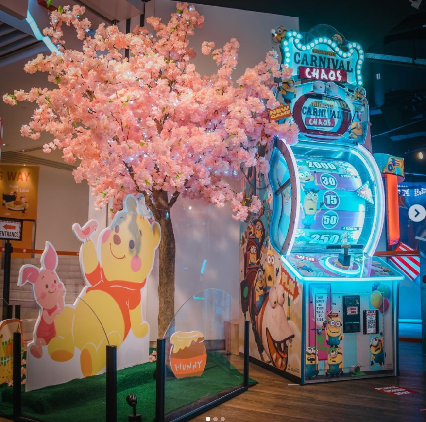 Cow Play Cow Moo is top 9 Arcades in Singapore, Where to Find the Best Arcades in Singapore, What is the most popular arcade in Singapore?, 


